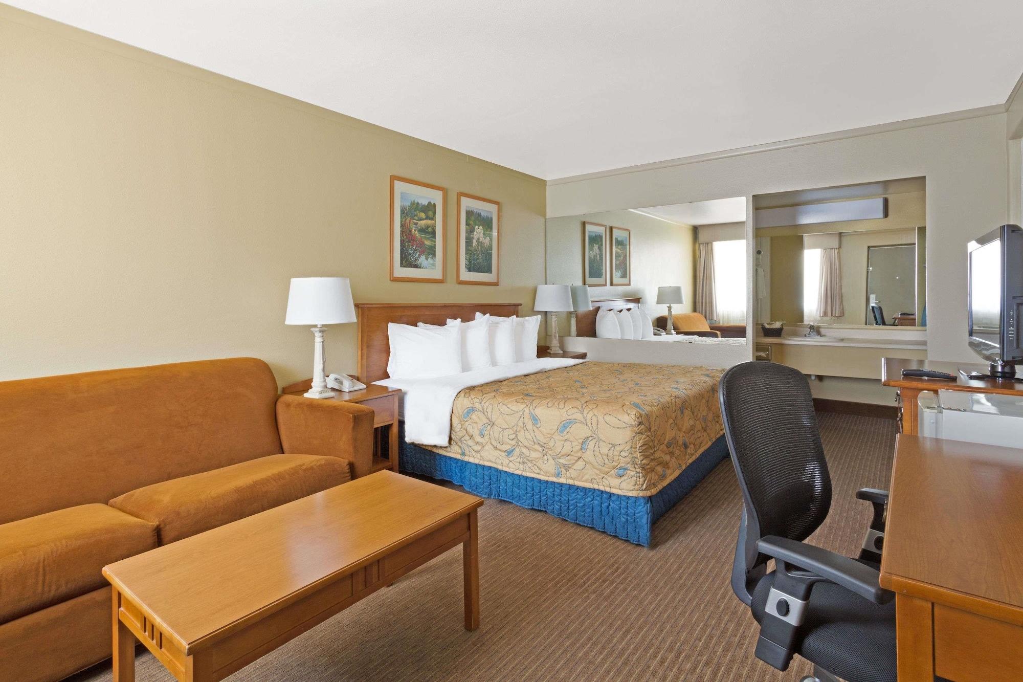 Days Inn By Wyndham Прово Экстерьер фото