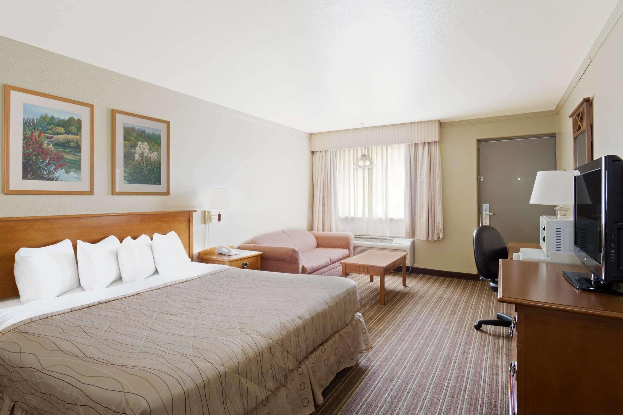 Days Inn By Wyndham Прово Экстерьер фото